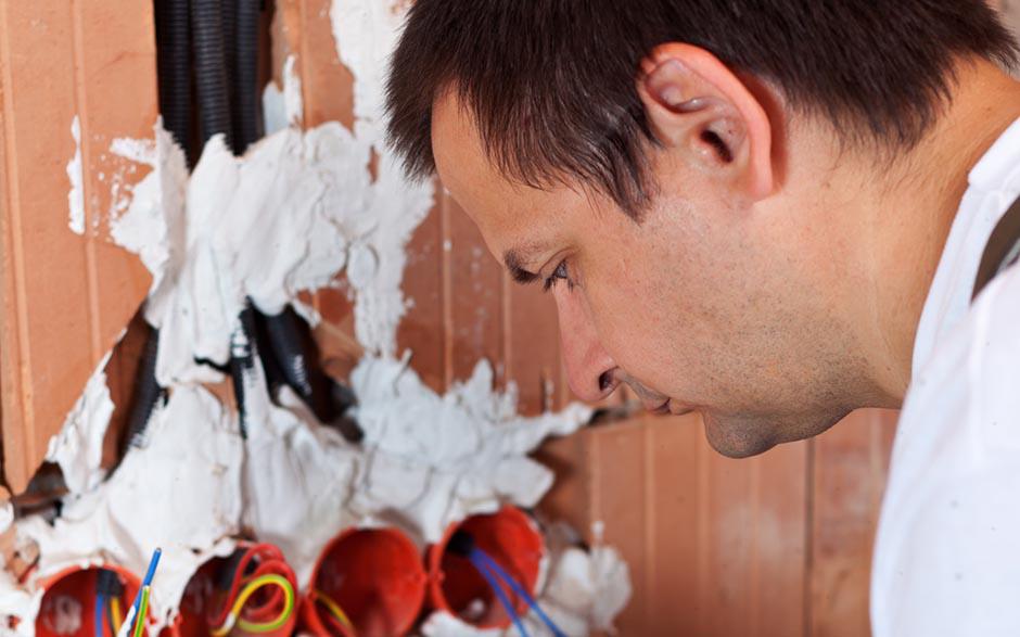 électricien de maintenance Paris 13